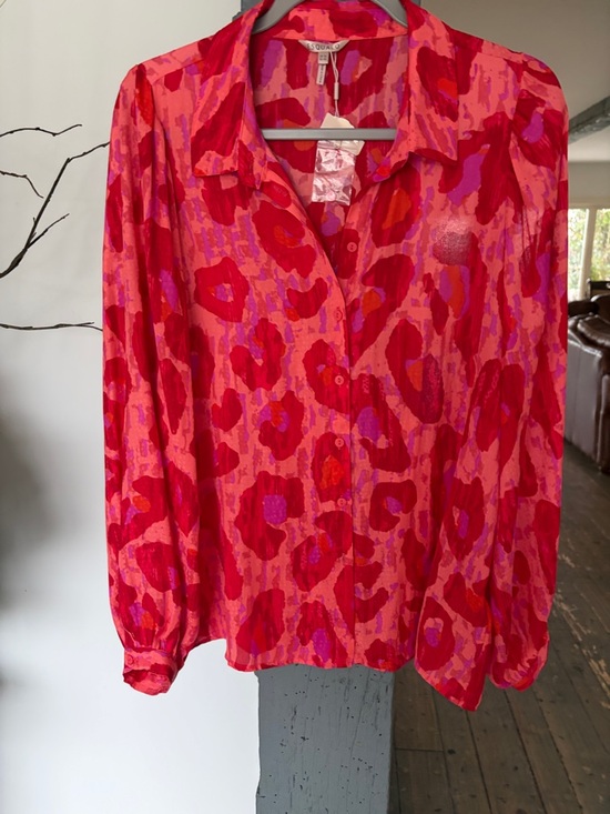 ESQUALO Tops - ESQUALO Red and Pink Abstract Button-Down Blouse